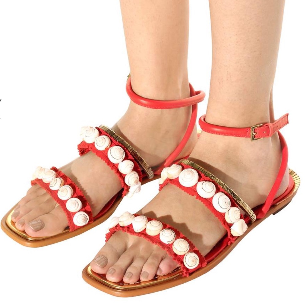 Tory Burch Sinclair Seashell sandals size 7.5